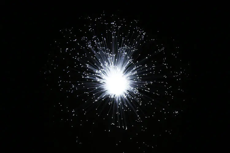 Harmonia™ FiberGlow Light — Multicolor Fiber Optic Night Lamp